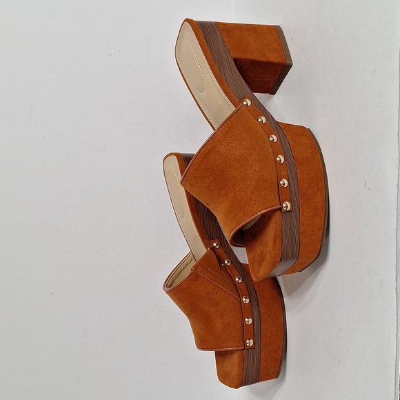 Comfort Est.1946 NEW Faux Suede Bohemian 70's Platform Studded Slip On Heels 8.5 - Picture 6 of 10